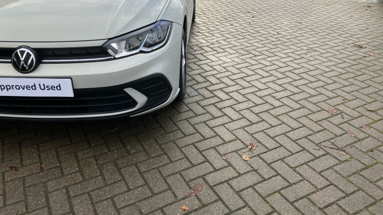 Volkswagen Polo 1.0 Life 5dr Petrol Hatchback